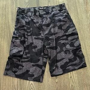 Iron Co Mens Performance Hybrid Cargo Shorts Camo Blackout Black Gray Size 32